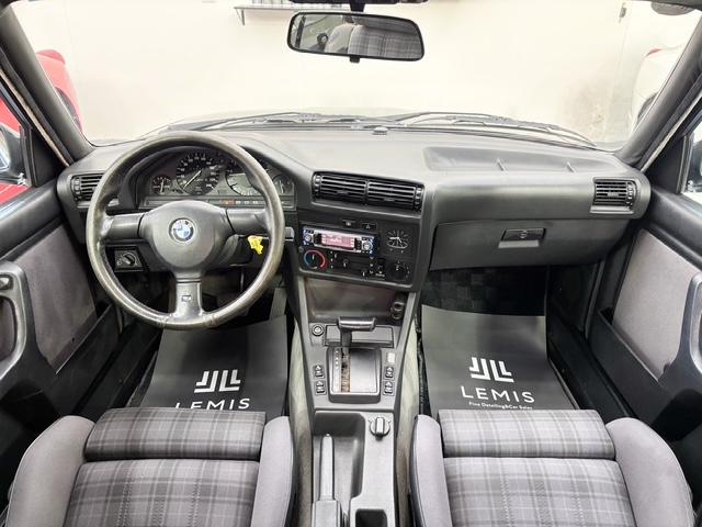 BMW 3シリーズ 320iカブリオーレ　E30カブリオレファイナルモデル