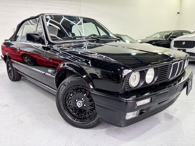 BMW 3シリーズ 320iカブリオーレ　E30カブリオレファイナルモデル