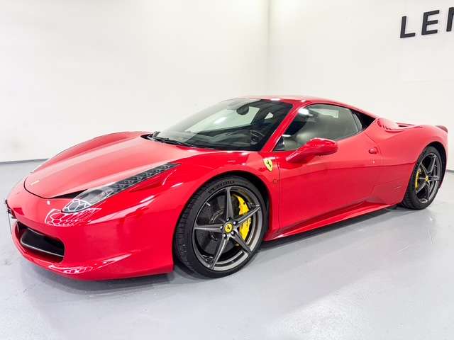 フェラーリ 458イタリア F1 DCT 正規D車 可変バルブ LEDステア 黒革