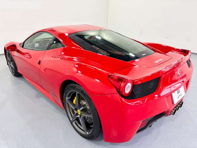 フェラーリ 458イタリア F1 DCT 正規D車 可変バルブ LEDステア 黒革