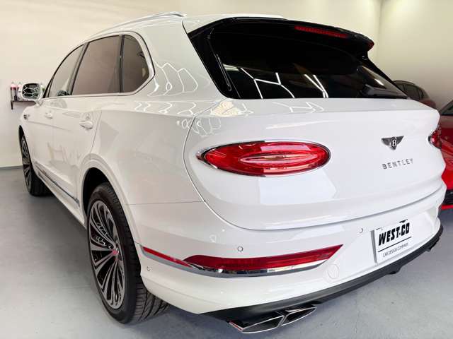 ベントレー ベンテイガアズール 4WD 後期 V8 1オーナー